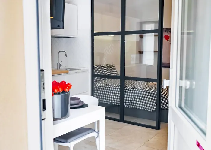 The Black Sheep, Airco - No Lift Apartmán
